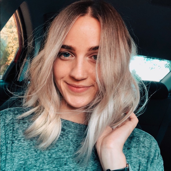 Meet your Posher, Barbara - Picture 1 of 2